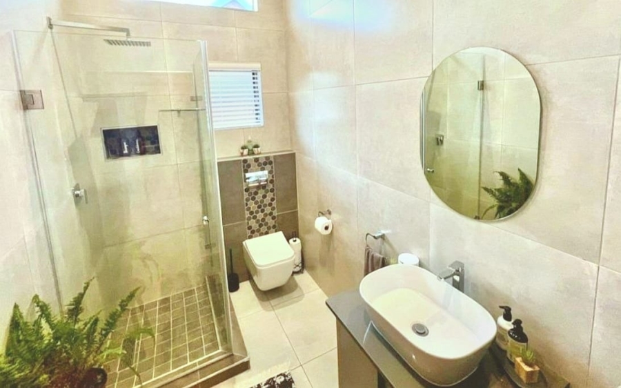 4 Bedroom Property for Sale in De Land Estate North West